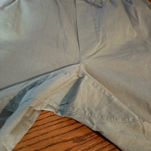 Lululemon 🤩🍋 Men's Light blue Casual Shorts - Picture 2 of 4